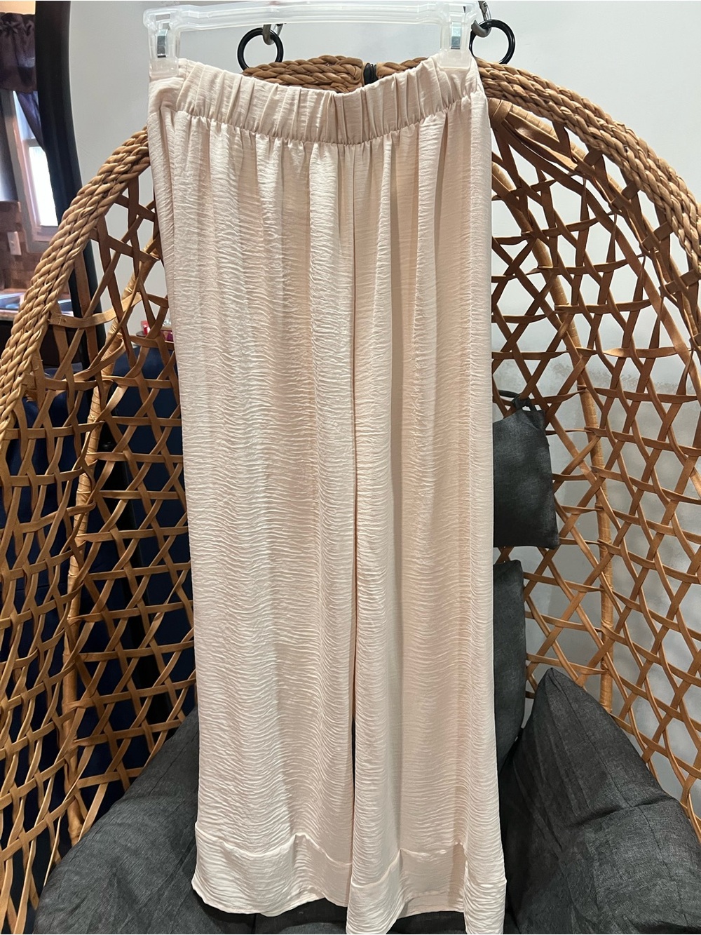 Light Cream Wide-Leg Elastic Waist Pants
